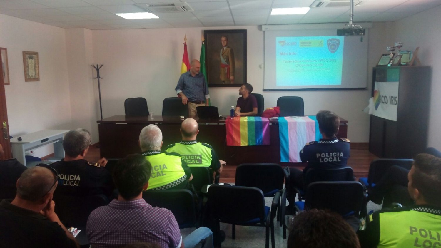 Rincón de la Victoria, primer municipio de la Axarquía en formar a la policía local sobre la homofobia y transfobia