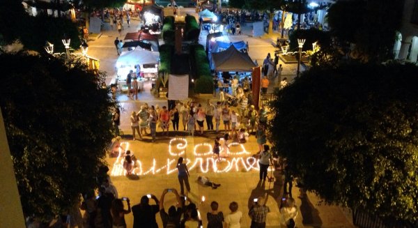 Unas 5.500 personas asisten a la primera edición de  'Cala Mediterránea' en Rincón de la Victoria