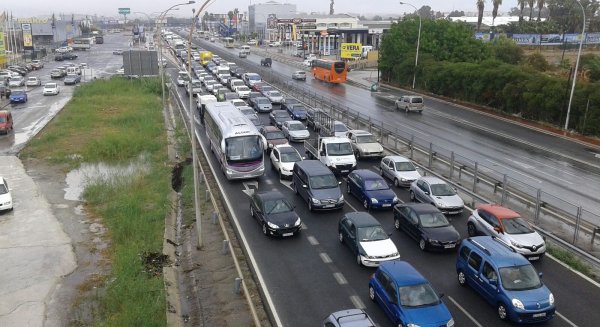 La lluvia provoca más de 85 incidencias en Málaga