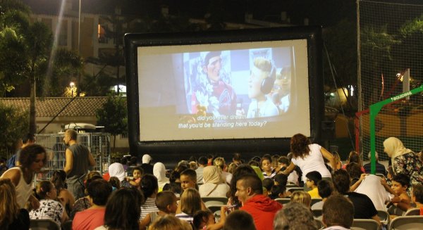 Más de 2.000 personas visitan el cine de verano de Mijas