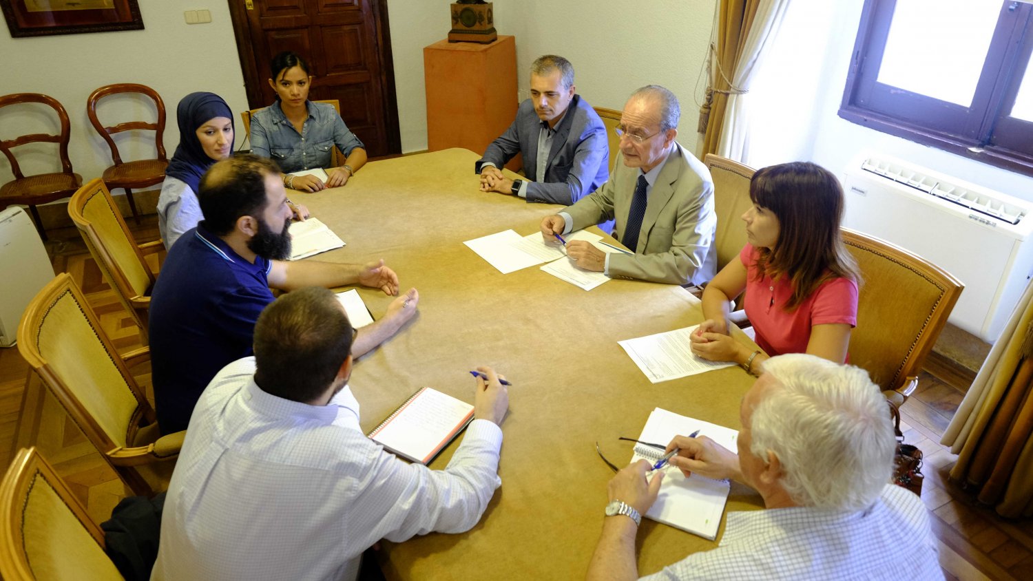 El Ayuntamiento de Málaga abre una cuenta para recaudar fondos para los refugiados con un saldo inicial de 30.000 euros