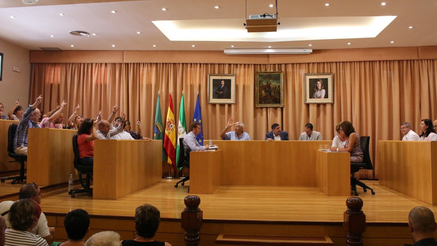 El Ayuntamiento de Vélez aprueba en pleno el Plan Estratégico 2015-2025 'Impulsando Vélez-Málaga'