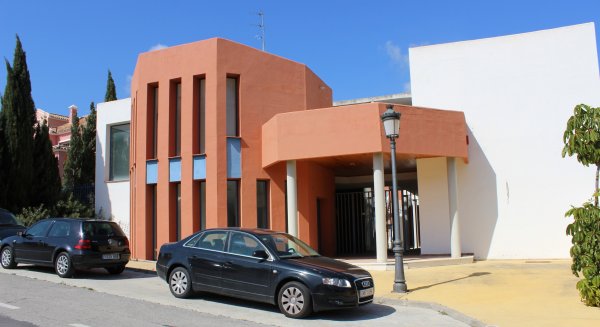 Estepona convierte en centro docente un edificio municipal