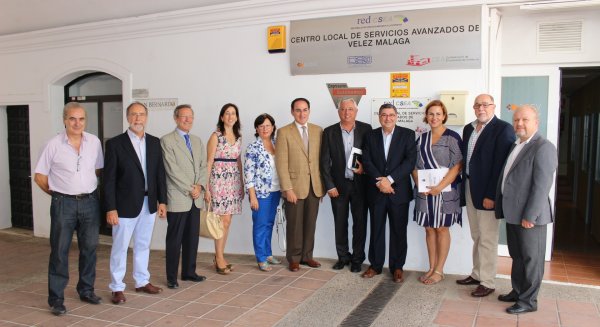 Vélez-Málaga y la Asociación de Empresarios firman un convenio para impulsar acciones de promoción y desarrollo comercial