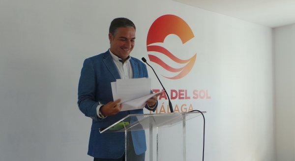 Bendodo, sobre la propuesta de encuestas para elegir al candidato a la Alcaldía de Málaga: 