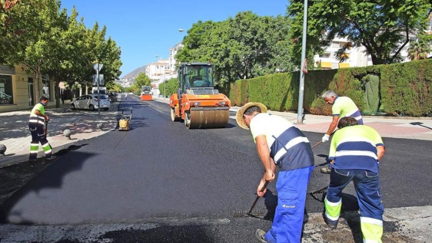 El Plan de Asfaltado da comienzo en cinco calles de Benalmádena