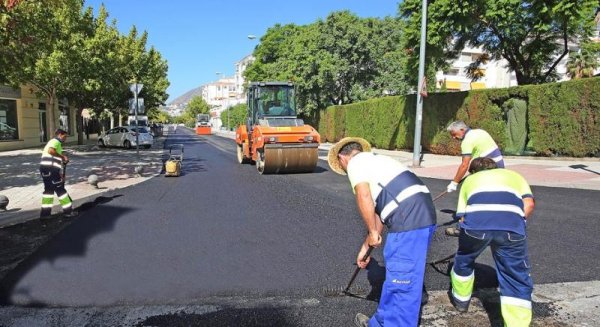 El Plan de Asfaltado da comienzo en cinco calles de Benalmádena