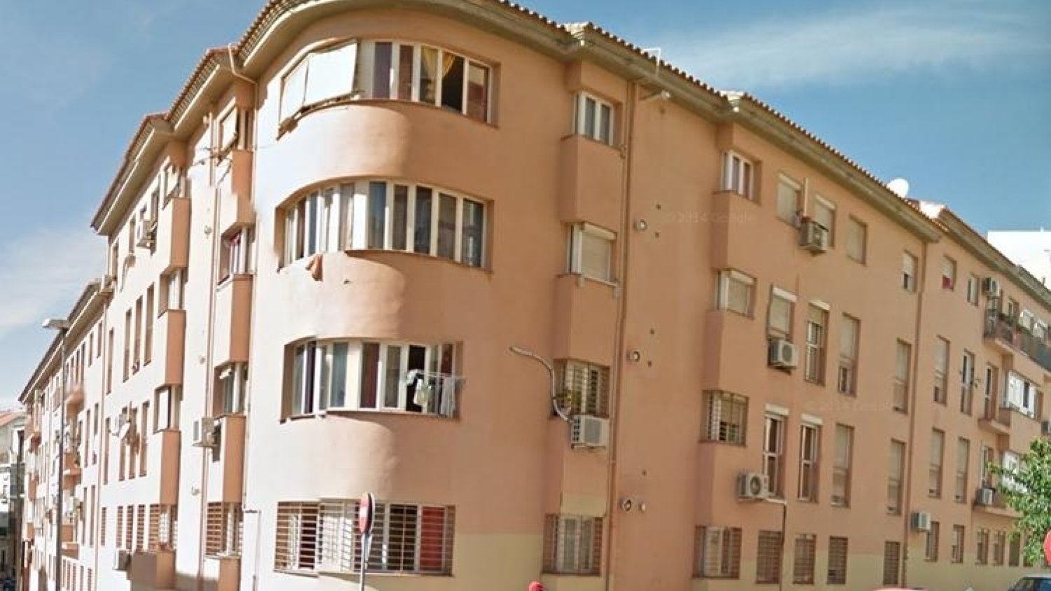 La Junta inicia la rehabilitación de 795 viviendas de Málaga, Marbella, Coín y Vélez