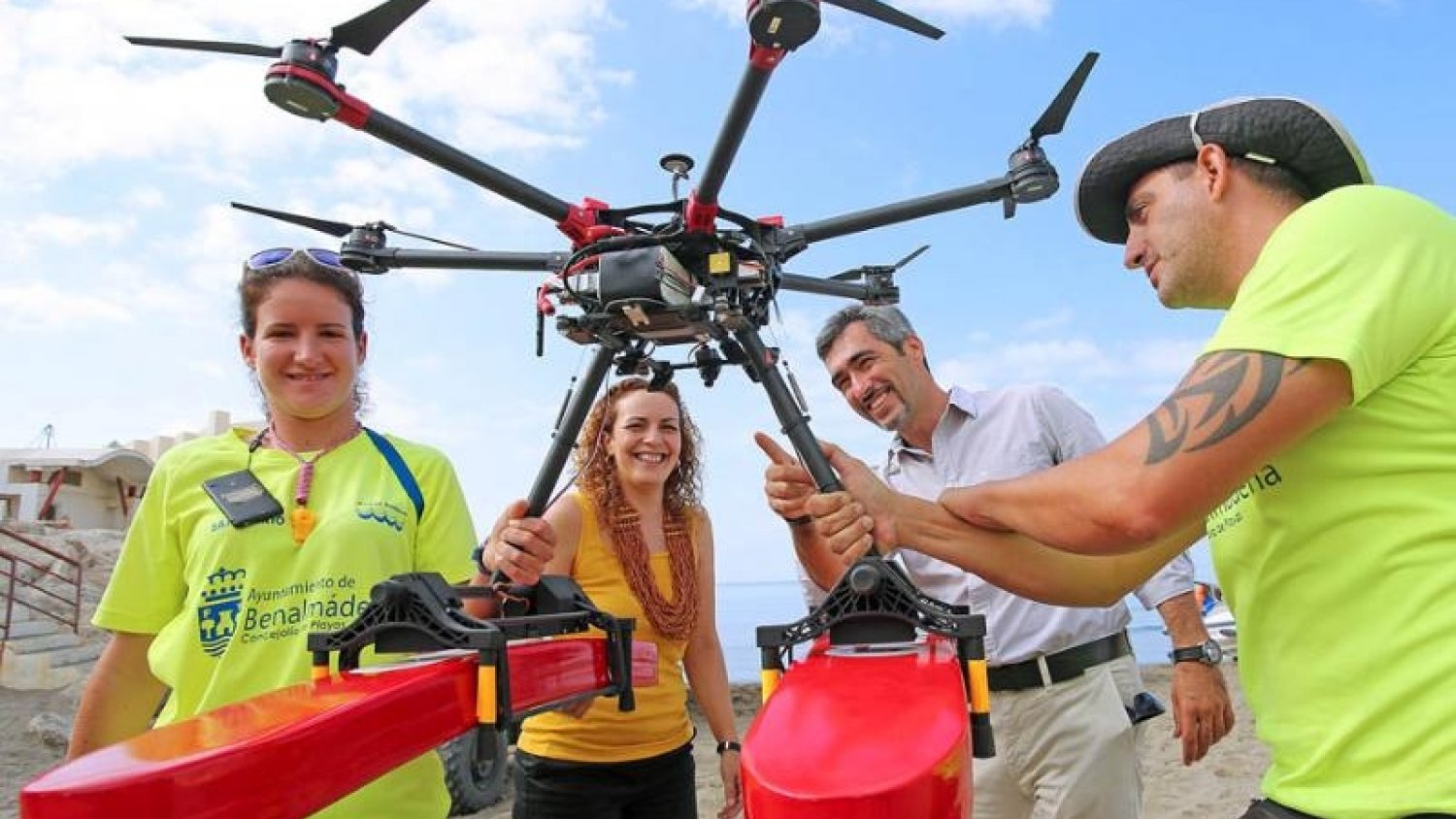 Benalmádena cuenta con un 'drone' para apoyar las labores de rescate de los socorristas