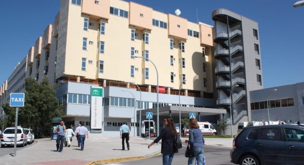 Herido un trabajador tras ser atropellado por una máquina en Coín