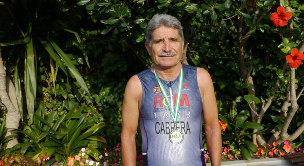 El malagueño Francisco Cabrera, clasificado para el Mundial de Triatlón de media distancia