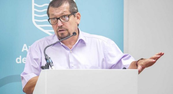 Torremolinos critica que el imago de cuotas de la Seguridad Social por parte del gobierno anterior del PP incrementa la deuda con Tesorería