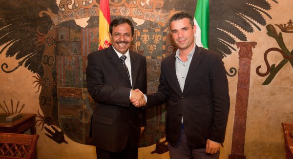 Bernal aborda con el embajador de Kuwait vías de colaboración para impulsar la promoción de Marbella