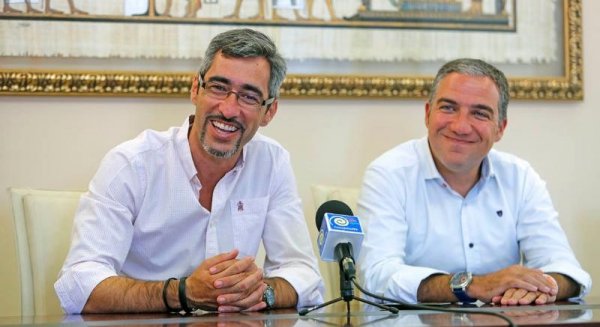 Bendodo y Navas acuerdan reformar el paseo marítimo y prolongar la senda litoral en Benalmádena