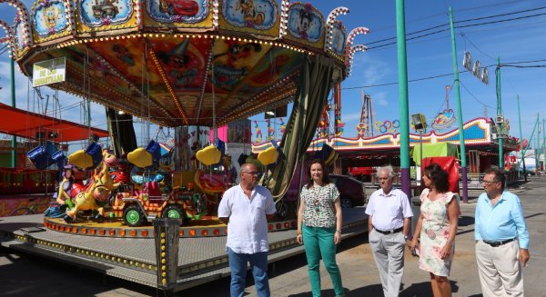 Más de 500 personas trabajarán durante la feria en las atracciones del recinto de Cortijo de Torres