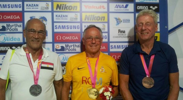 Triplete del nadador Joaquín Canales en el Mundial Máster de Kazán