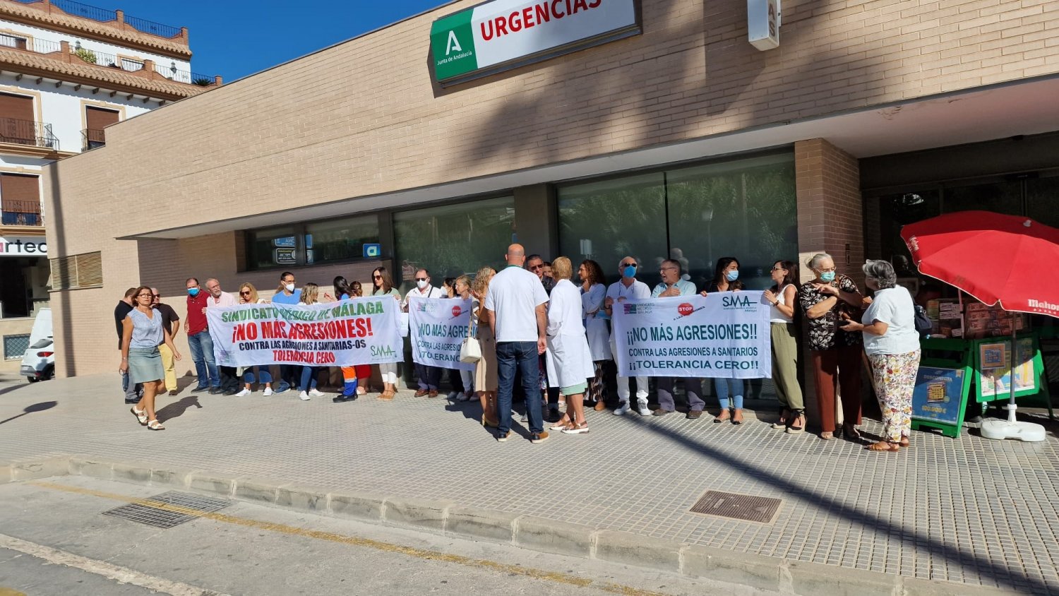 El padre de una paciente insulta a una facultativa por esperar a que le atiendan en urgencias del centro de Alhaurín el Grande