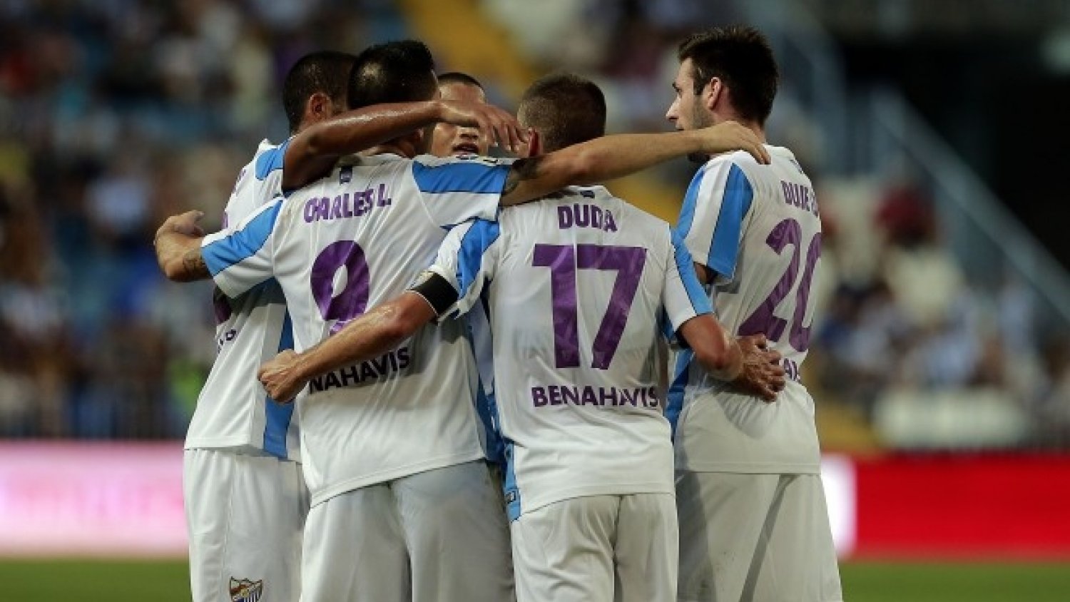 El Málaga vence al Lekhwiya y se alza con el Trofeo Costa del Sol