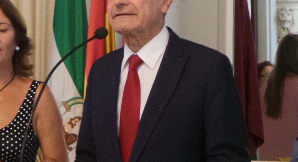 De la Torre dice 