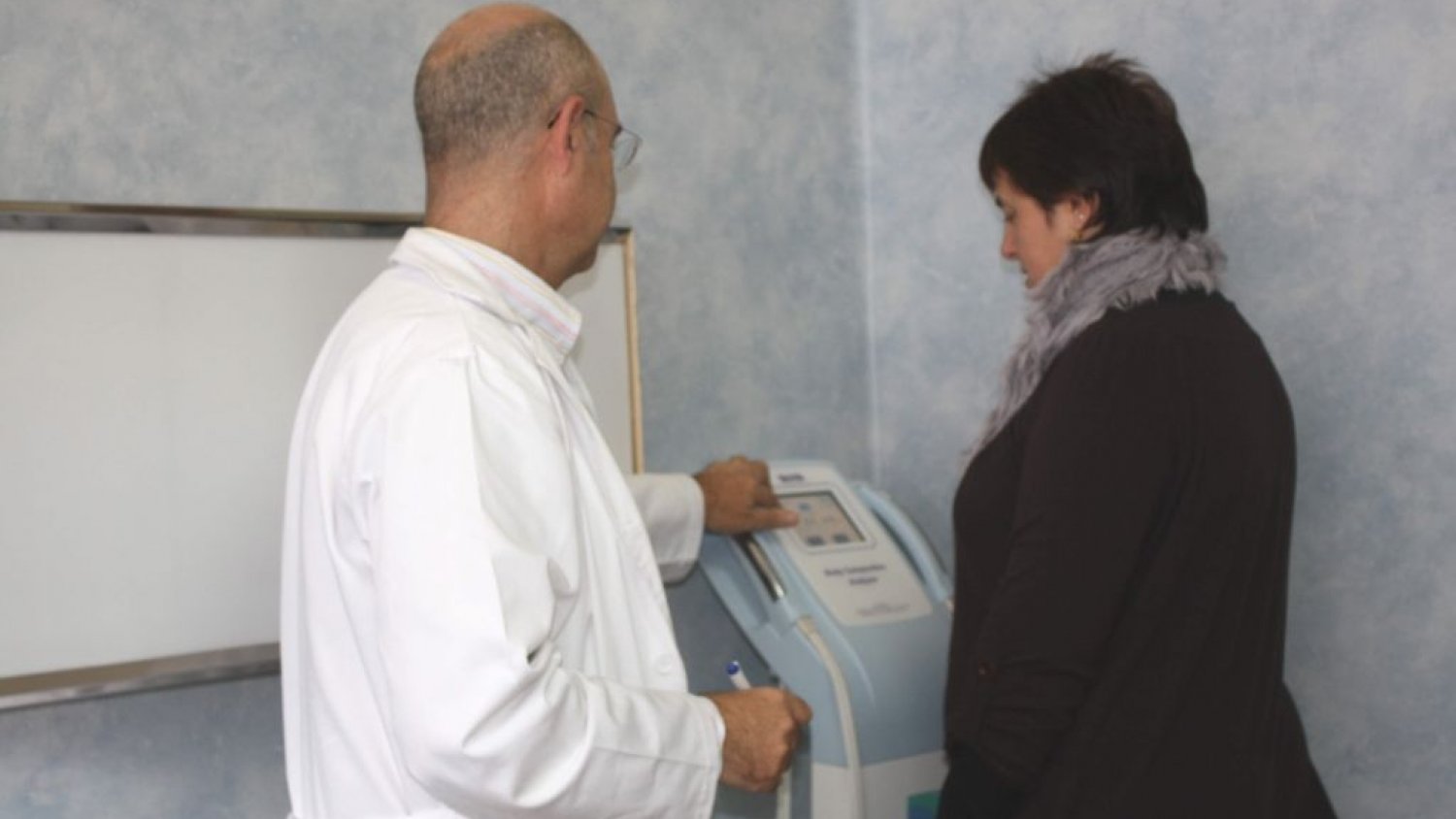Más de 4.500 personas con sobrepeso participan en un programa de control de los hospitales de Málaga