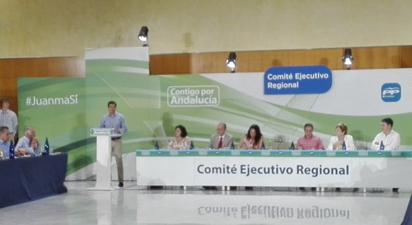 Moreno dice que el PSOE 