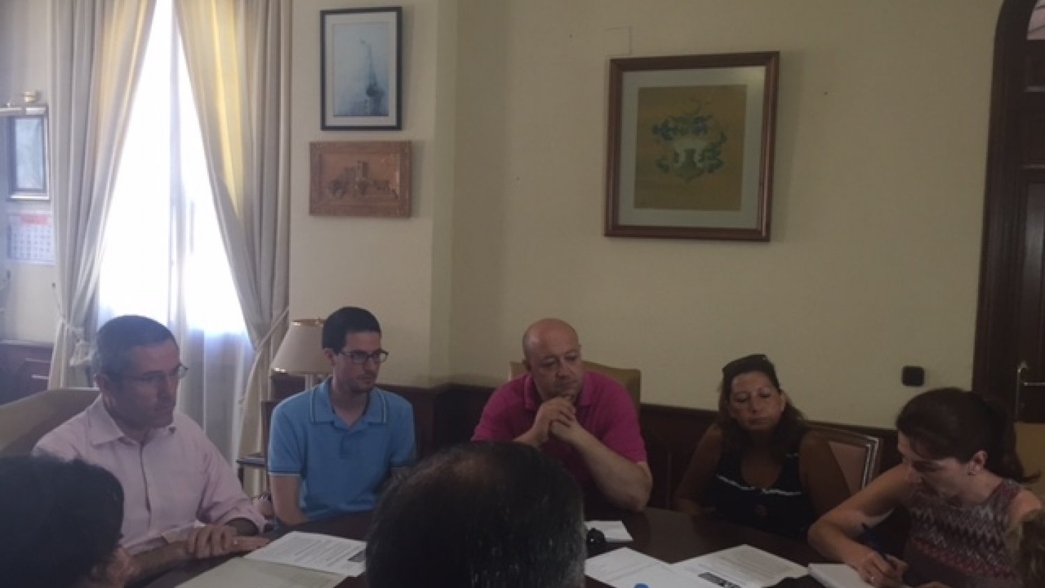 El Ayuntamiento de Mijas refuerza su línea de políticas sociales colaborando con la PAH
