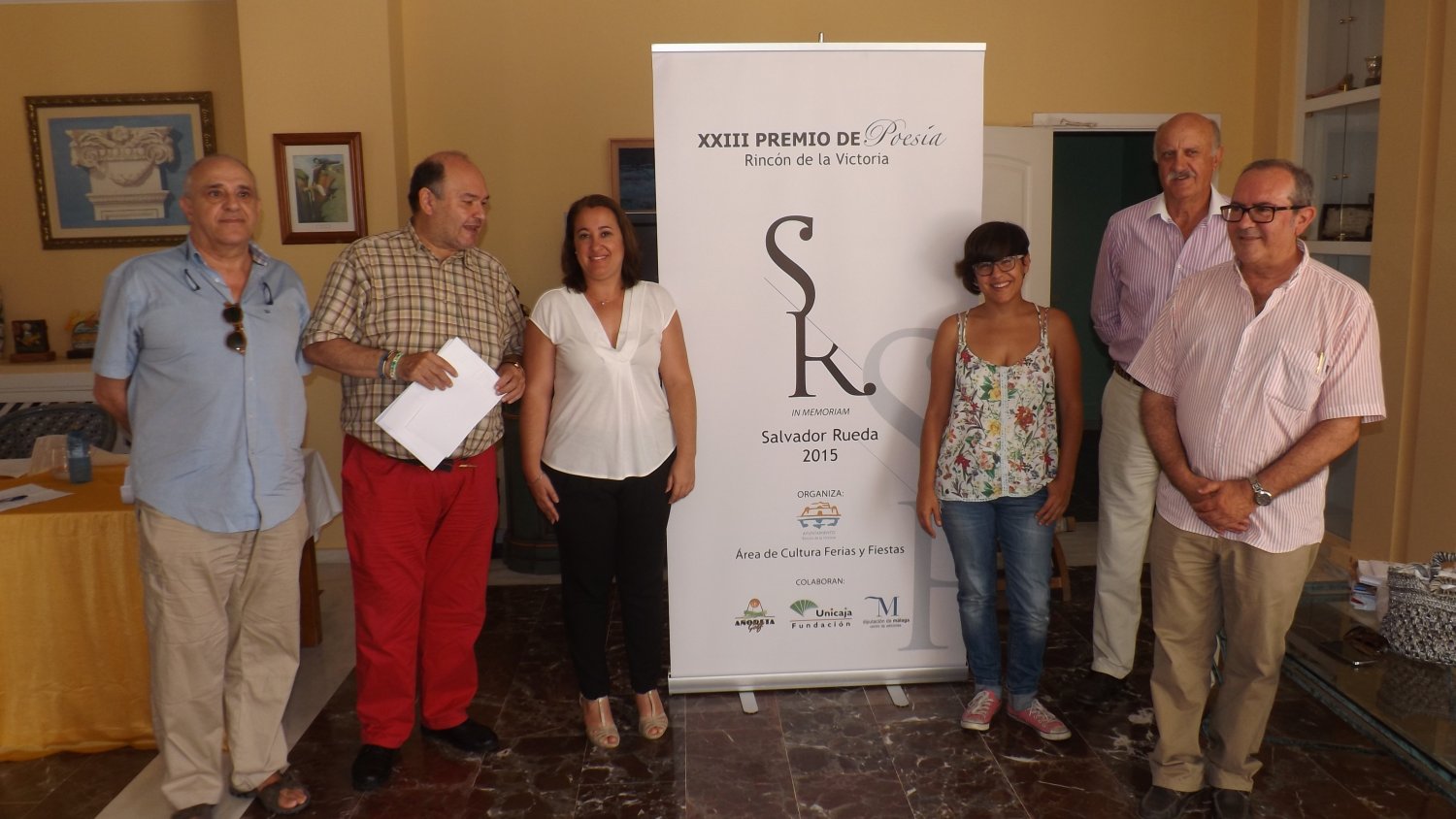 Juan José Alcolea, ganador del XXIII Premio de Poesía Rincón in memoriam Salvador Rueda con 'Pinceladas de una luz desconcertada´