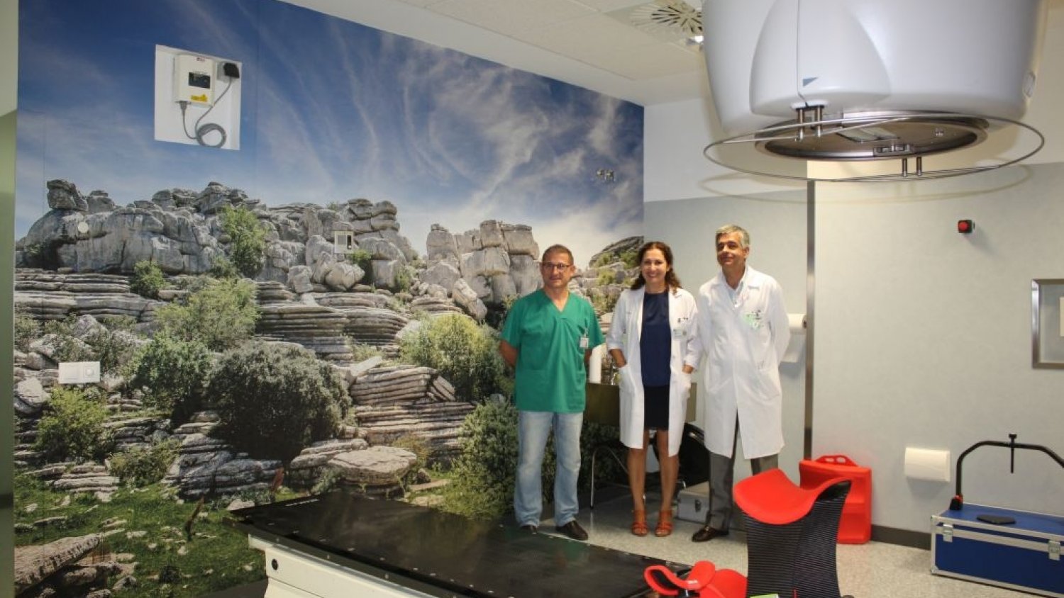 El servicio de Oncología Radioterápica del Virgen de la Victoria mejora condiciones de los pacientes