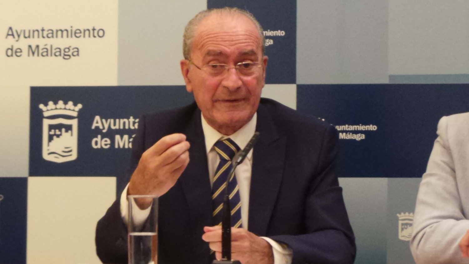De la Torre participa en un seminario que analiza el dilema de la cohesión territorial en España