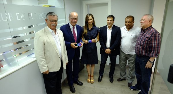 De la Torre retira su abono del Málaga CF, que ya alcanza los 17.000 abonados