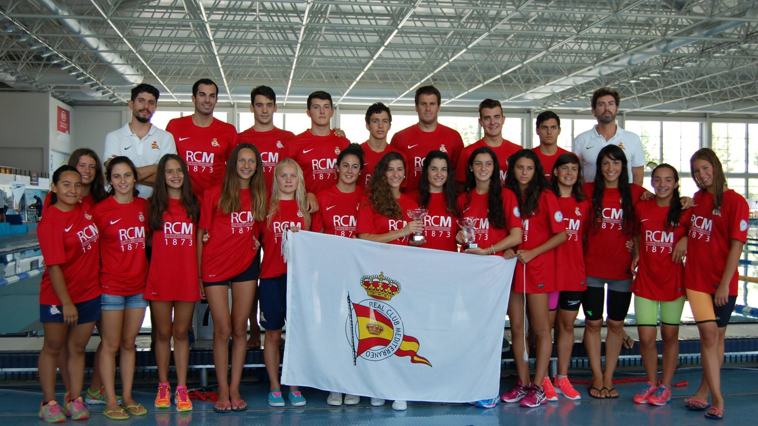 Los nadadores del Real Club Mediterráneo suman 18 medallas en el Campeonato de Andalucía Absoluto Open