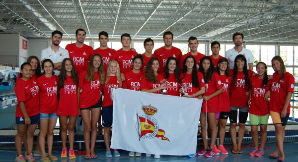 Los nadadores del Real Club Mediterráneo suman 18 medallas en el Campeonato de Andalucía Absoluto Open