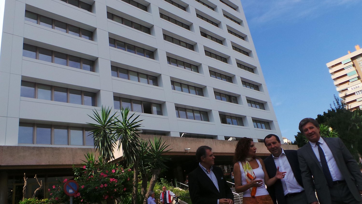 La mejora de eficiencia energética del edificio negro permiten la reducción del 47% de emisiones de CO2
