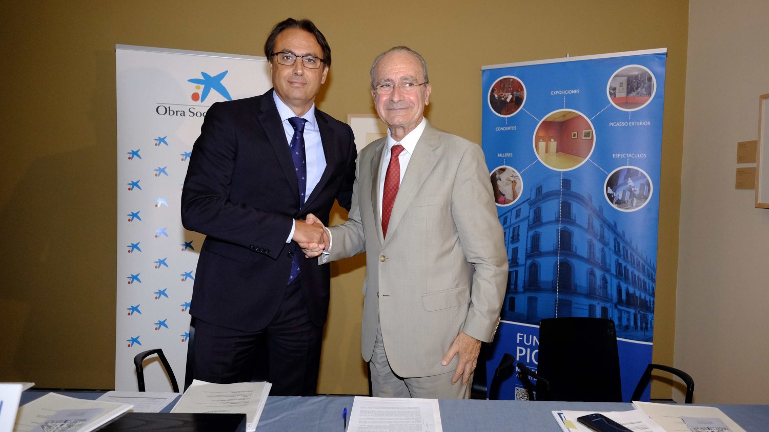 Fundación Picasso y 