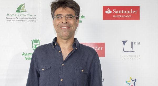El director del Conservatorio de Málaga cree que la política educativa actual es 