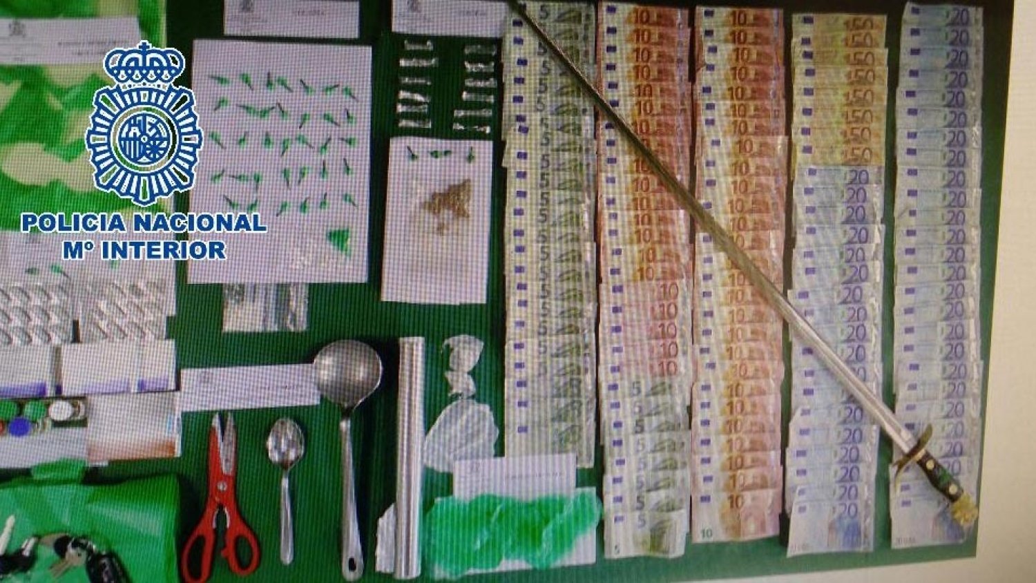 La Policía Nacional desarticula un punto de venta de droga y detiene a seis miembros de la misma familia