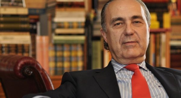 Luis Alberto de Cuenca analiza ‘El Jugador’ de Dostoyevski en la colección del Museo Ruso