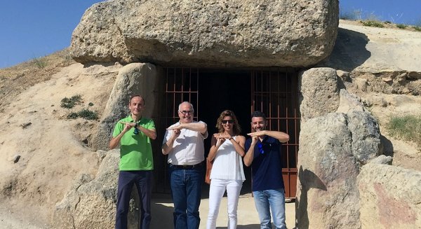 La media maratón 'Ciudad de Antequera' pasará por los Dólmenes como apoyo a la candidatura a Patrimonio de la Unesco
