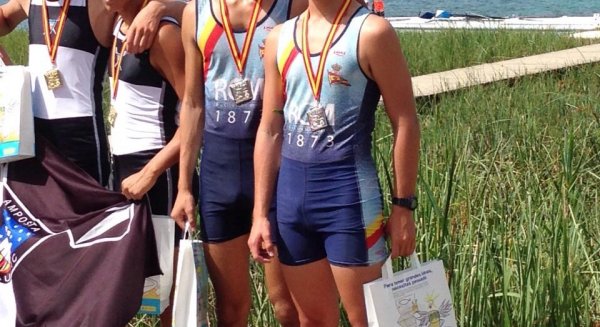 Los infantiles del Real Club Mediterráneo logran dos subcampeonatos de España de remo olímpico
