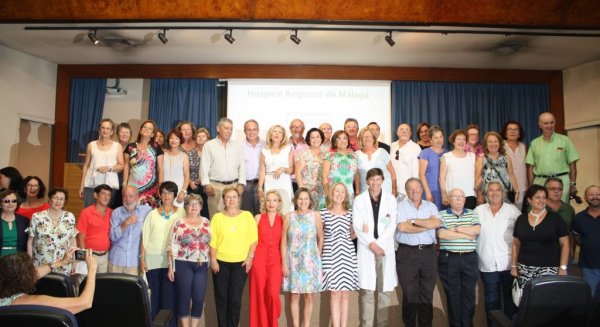 Los hospitales públicos de Málaga homenajean al personal recientemente jubilado