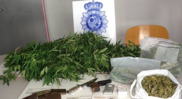 Detenido un hombre en Estepona que utilizaba a su hijo para vender droga