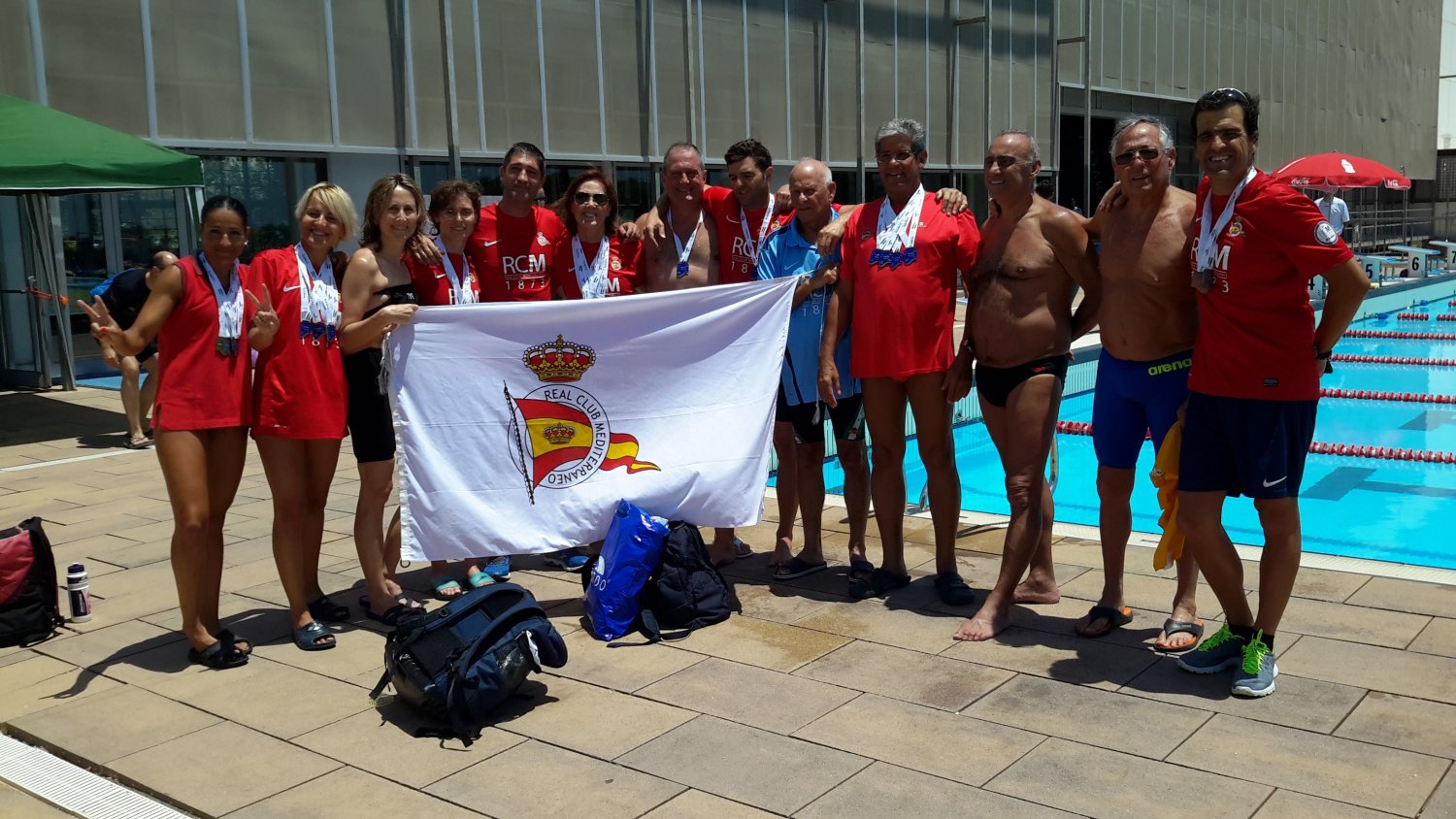 Un récord de Europa y 21 oros para los nadadores del Mediterráneo en el Open andaluz máster