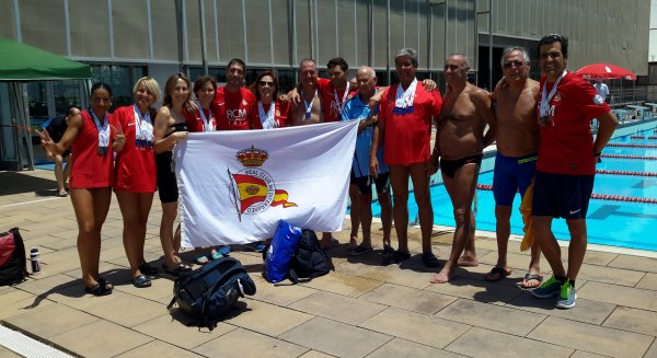 Un récord de Europa y 21 oros para los nadadores del Mediterráneo en el Open andaluz máster