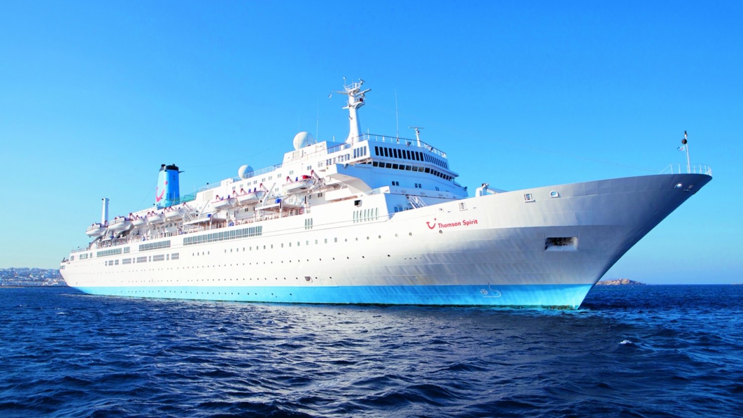 El buque Thomson Spirit tendrá Málaga como puerto base y prevé un movimiento de 56.000 cruceristas