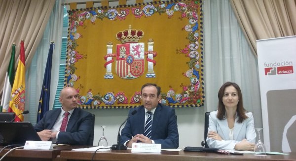 El proyecto 'Acercando al empleo' beneficia a 13 mujeres en riesgo de exclusión social