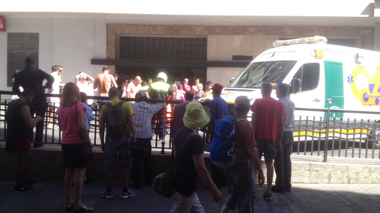 Herida una niña tras ser atropellada en calle Linaje de la capital
