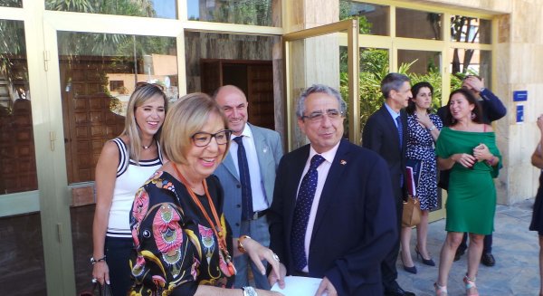 De la Calle pide al nuevo ministro de Educación que se replantee la Lomce