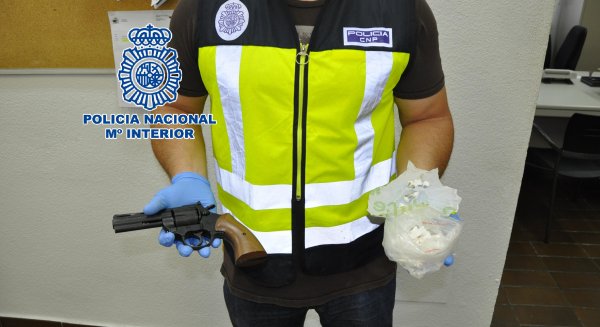 Detienen a seis personas por tráfico de drogas y pertenencia a organización criminal