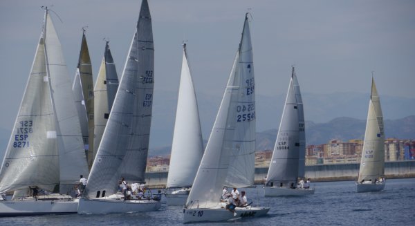 Ventura del Mar gana el Trofeo Presidente 2015 para crucero