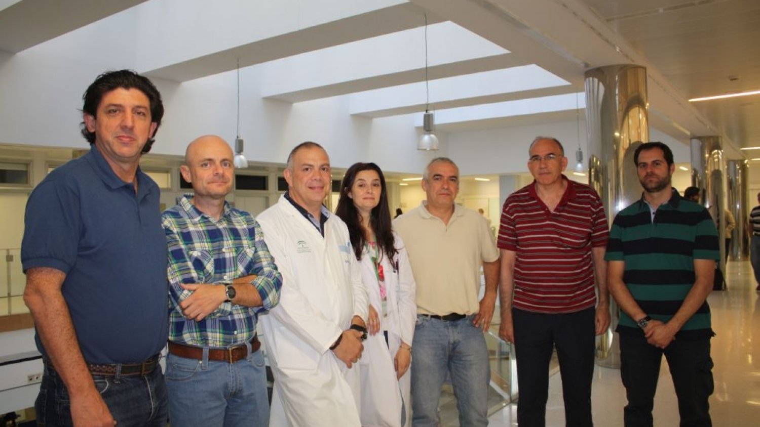 Sanitarios reciben asesoramiento administrativo y consejos sobre orientación laboral